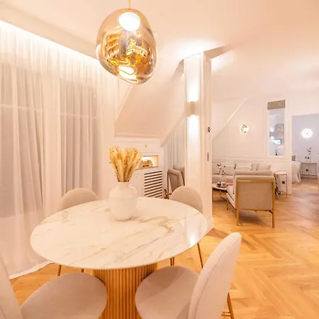 Exceptional Apt With 3 Terraces & Eiffel Tower View - Mobility Lease Appartamento Parigi