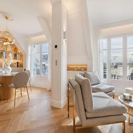 Appartamento Exceptional Apt With 3 Terraces & Eiffel Tower View - Mobility Lease *