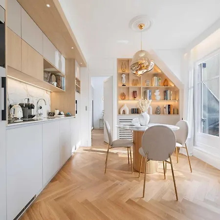 Exceptional Apt With 3 Terraces & Eiffel Tower View - Mobility Lease Appartamento Parigi