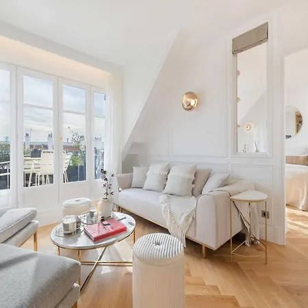 Exceptional Apt With 3 Terraces & Eiffel Tower View - Mobility Lease * Parigi