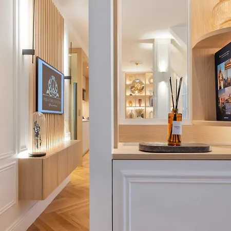 Exceptional Apt With 3 Terraces & Eiffel Tower View - Mobility Lease Apartment *